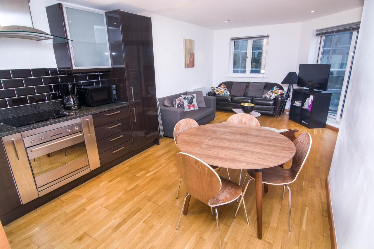 Apartment Wharf - Cuba Street Лондон Экстерьер фото